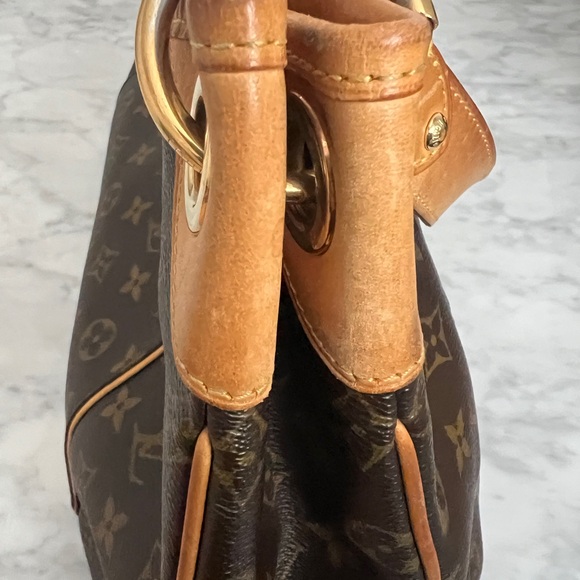 Louis Vuitton Galliera PM Monogram Shoulder Hobo Bag circa 2009 (Miami FL store) - Picture 13 of 15